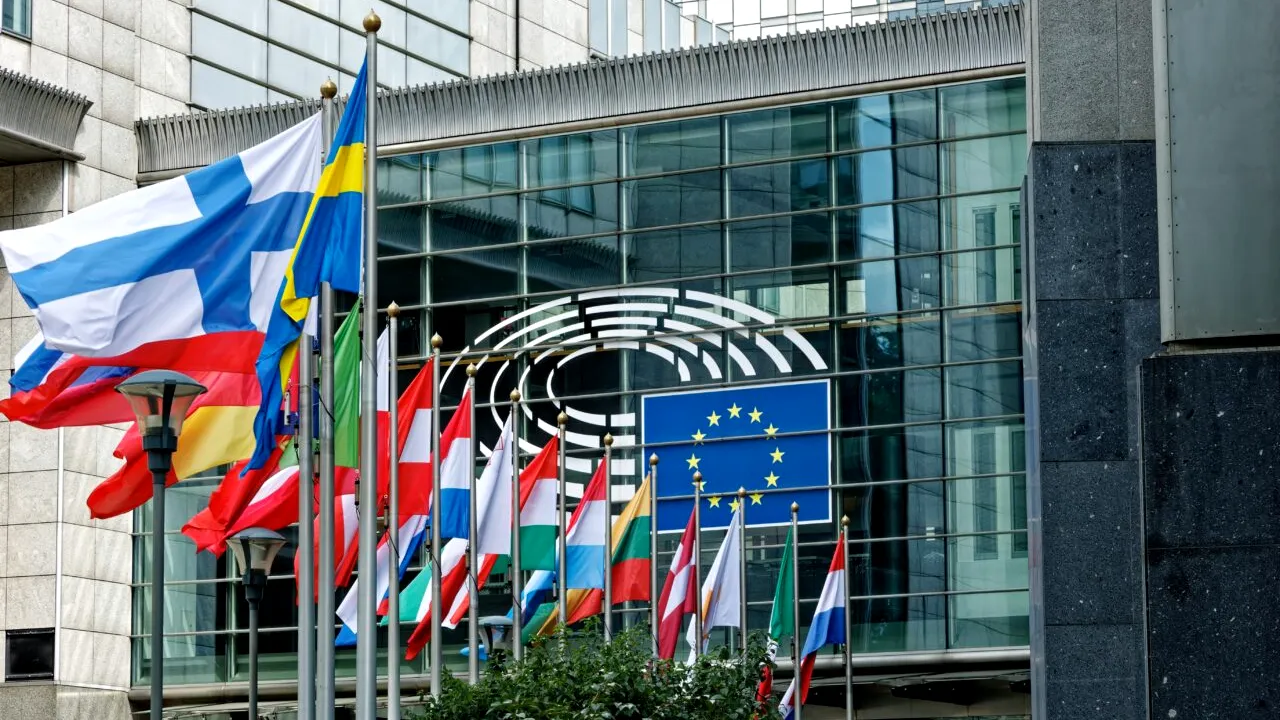 Comisia Europeană accelerează tranziția către euro digital. Vicepreședintele CE, Valdis Dombrovskis: „Nu este conceput pentru a înlocui numerarul”