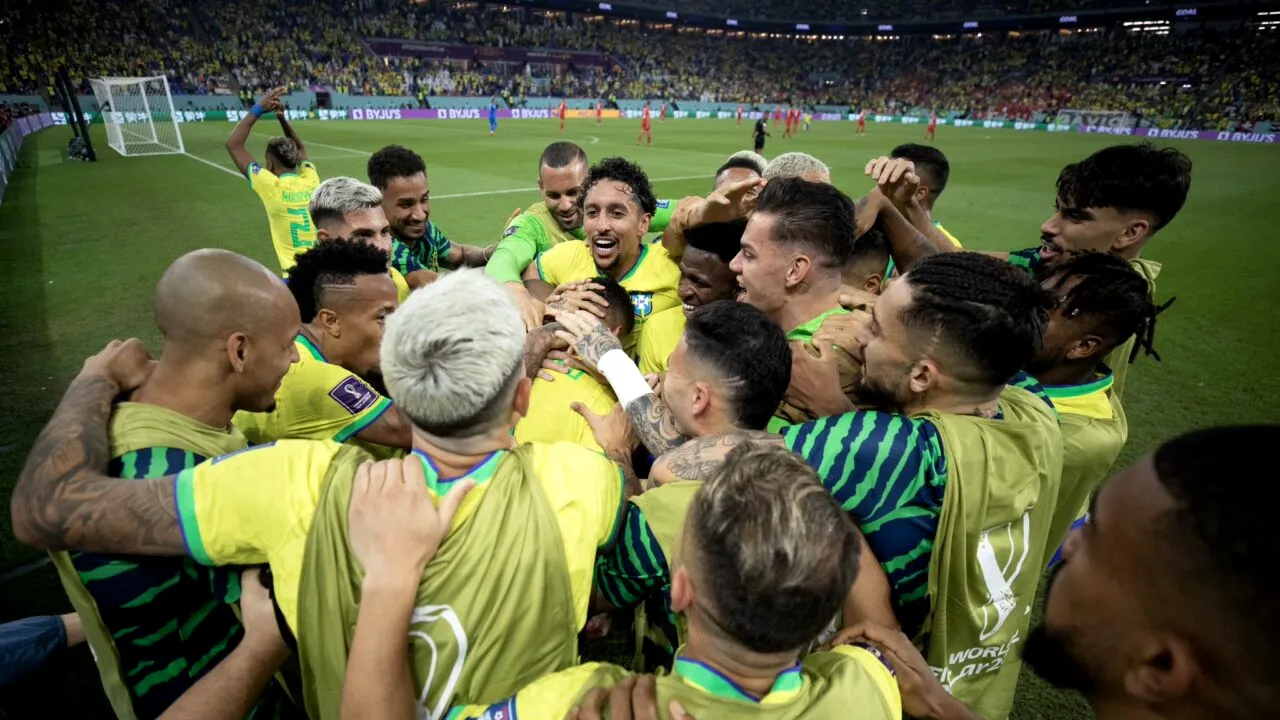 Brazilia este deja în optimi fără vedeta Neymar! Sud-americanilor li s-a anulat și un gol pe motiv de ofsaid