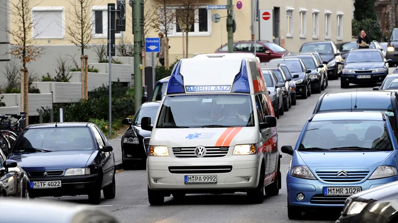 Doi dintre cetățenii români răniți în accidentul din Germania, în continuare în stare critică. Alți trei români au murit după ce microbuzul în care se aflau a lovit un TIR