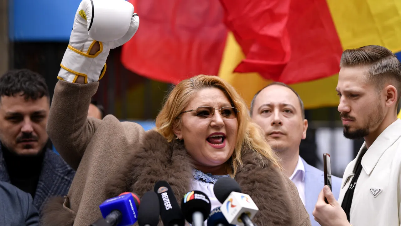 UPDATE: CCR a RESPINS contestația Dianei Șoșoacă la decizia BEC de invalidare a candidaturii sale/ Lidera SOS, „out” de pe buletinul de vot