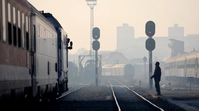 Doi copii au fost loviți de tren, în zona Republica din Capitală