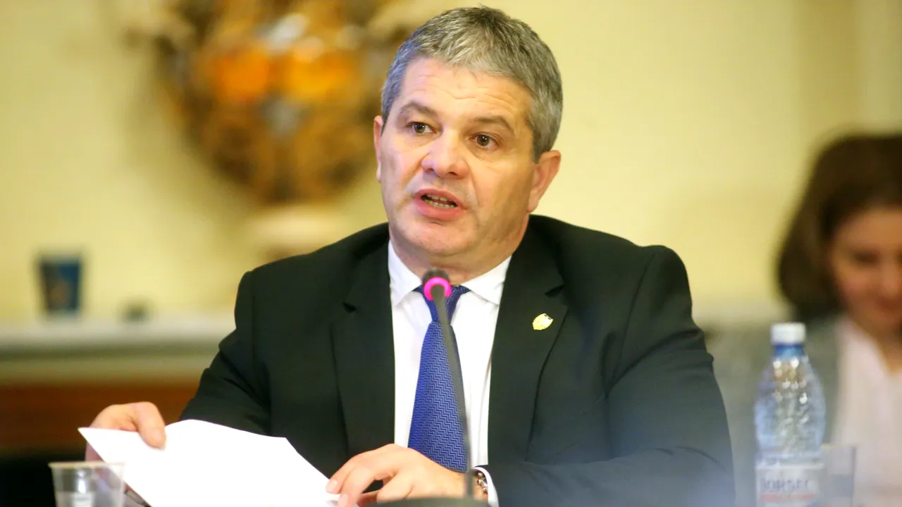 DNA cere aviz pentru urmărirea penală a fostului ministru al Sănătății Florian Bodog pentru abuz în serviciu și fals intelectual