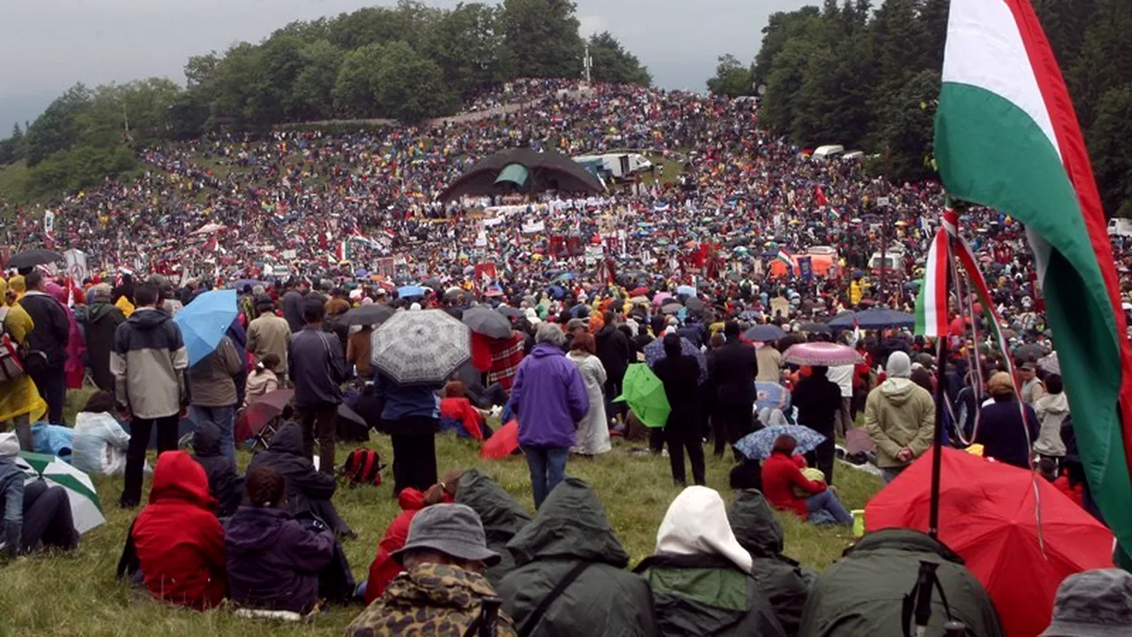 Un bărbat de 74 de ani a murit în timpul pelerinajului de Rusalii de la Șumuleu Ciuc 