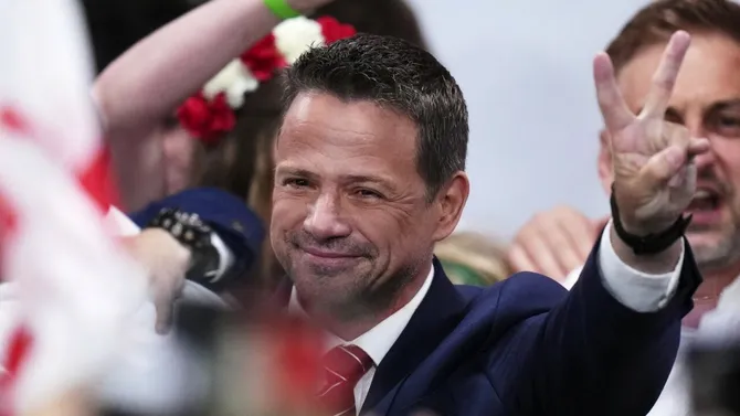 Primul exit-poll al alegerilor prezidențiale din Polonia: Pro-europeanul Rafal Trzaskowski – 50,3% Naționalistul Karol Nawrocki – 49,7% 
