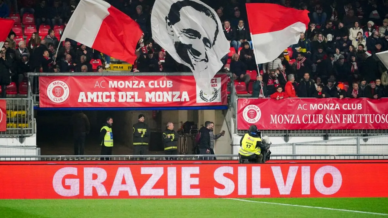 Sfârșitul unei ere: Clubul Monza nu se mai află în proprietatea familiei BERLUSCONI