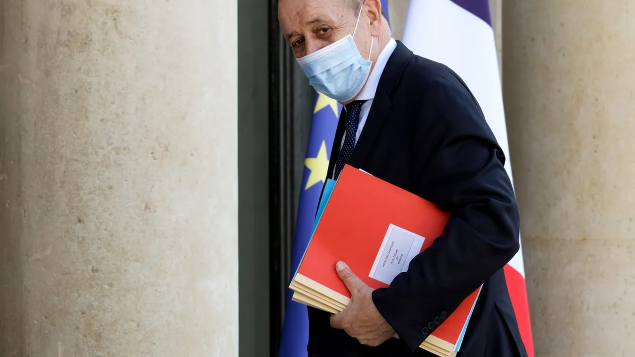 Ministru francez: Criza provocată de scandalul submarinelor va afecta viitorul NATO