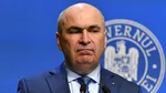 Bolojan a alocat pentru construcția celor patru noi stadioane, dintre care unul la Oradea, de două ori mai mulți bani decât cuantumul anual al burselor sociale pe care le-a tăiat elevilor. „Nu e o alocație obișnuită, iau decizia corectă”