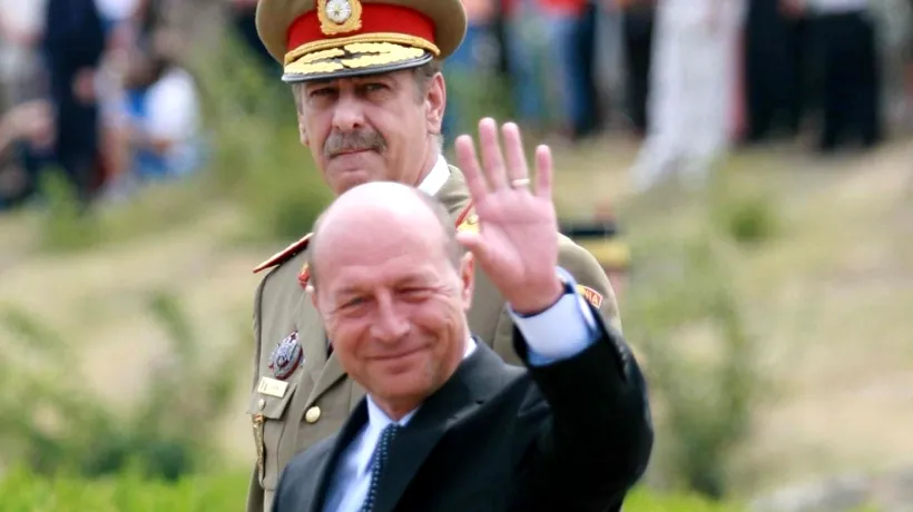 Președintele Băsescu l-a trecut în rezervă pe șeful Statului Major al Forțelor Terestre