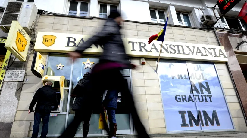 Fitch a îmbunătățit ratingul Băncii Transilvania și a menținut calificativele altor trei bănci