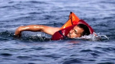 La ce gest a recurs un canotor sirian pentru a ajunge în Grecia. „Am crezut că o să mor