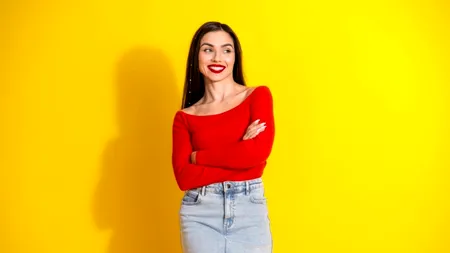 (P) 6 idei de ținute cu fustă de blugi pentru fiecare zi