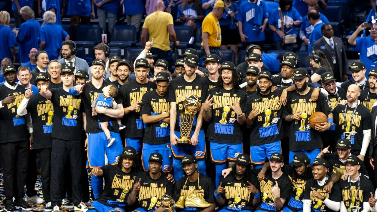 Oklahoma City Thunder este noua CAMPIOANĂ NBA. Devine cea mai tânără franciză care ridică titlul
