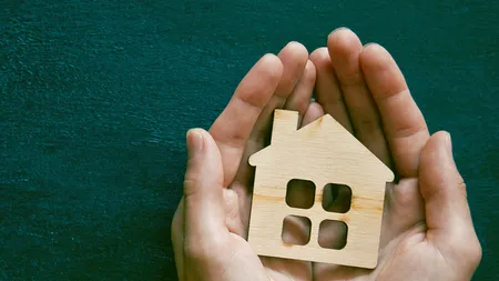 SPRIJIN. FNGCIMM: Plafoanele de garantare ale programelor guvernamentale pentru 2021 au fost angajate în proporţie de până la 43%. Record de cereri pentru 