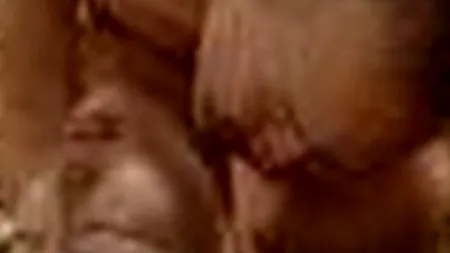 Imaginile depravării în România! Iată cum și-a prins tatăl făcând sex cu iubita lui!