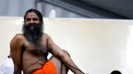 INTERZIS. Un guru miliardar din India, oprit de guvern să-și promoveze produsele din plante 