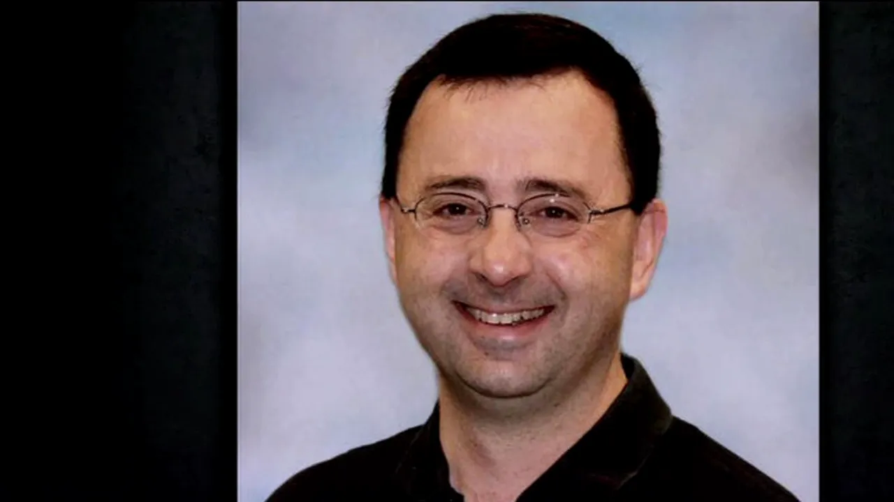 Pedeapsă uriașă pentru fostul medic al lotului feminin de gimnastică al SUA. Câți ani trebuie să stea după gratii pentru deținerea de materiale pornografice cu copii