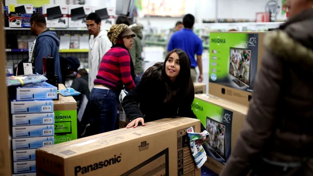 BLACK FRIDAY 2013. Reduceri de până la 60% la fier de călcat