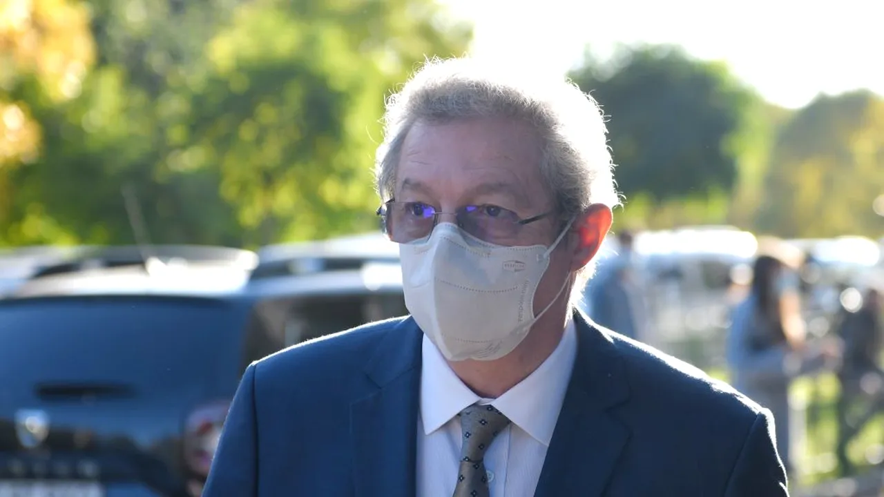 Primele declarații ale lui Adrian Streinu-Cercel după ce a fost vaccinat împotriva COVID-19