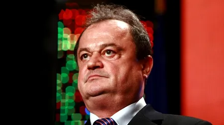 ALEGERI LOCALE 2012. Blaga a votat, primind două buletine pentru Primăria Sectorului 1, din care a returnat unul