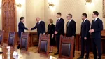 Nicușor Dan a început discuțiile cu partidele pentru desemnarea premierului. Grindeanu: „Suntem pregătiți să preluăm guvernarea”. Simion: ”Nu se poate fără AUR”. PNL, la Cotroceni