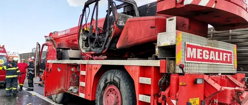 FOTO | Șoferul unei automacarale, accidentat mortal în timp ce stingea incendiul izbucnit în cabina utilajului