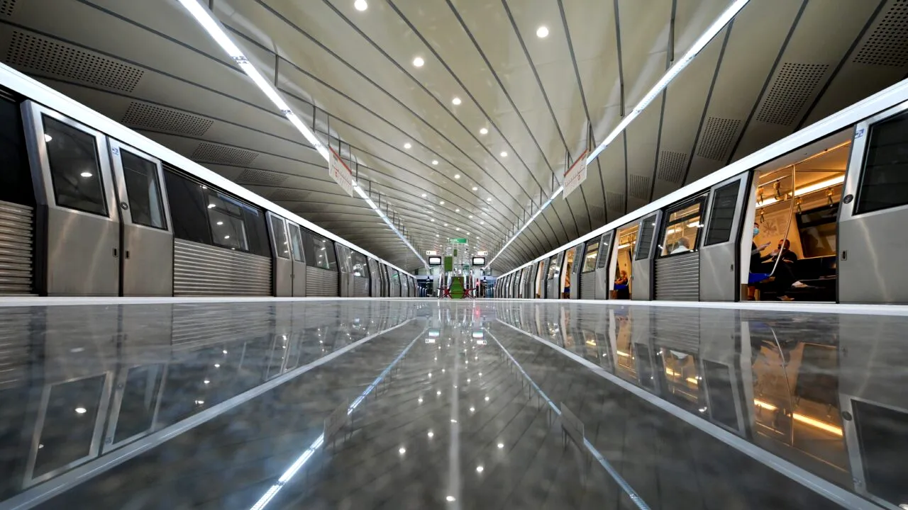 Transportul public s-a scumpit în mai multe capitale europene. Bucureștiul, printre orașele unde prețurile au crescut semnificativ