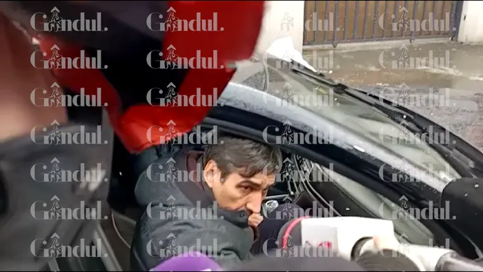 Victor Pițurcă pleacă de la Arestul central al Poliției Capitalei / Sursa foto: captură video GÂNDUL