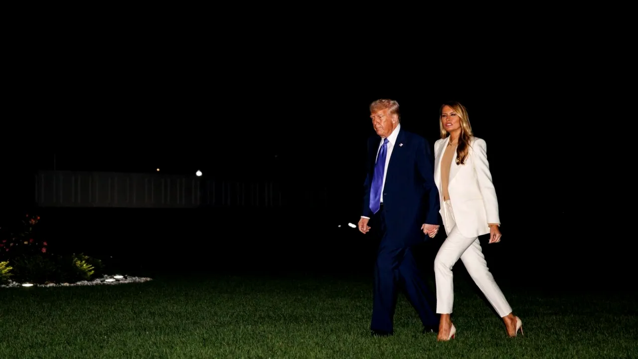 Trump critică dur reangajarea moderatorului Jimmy Kimmel /„Este doar o EXTENSIE a Partidului Democrat”