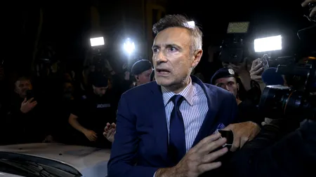 SURSE | Florian Coldea, văzut pe străzile din Albania la câteva zile după ce șefa serviciului secret albanez, fosta sa colegă „de birou”, a fost suspendată din funcție și arestată la domiciliu