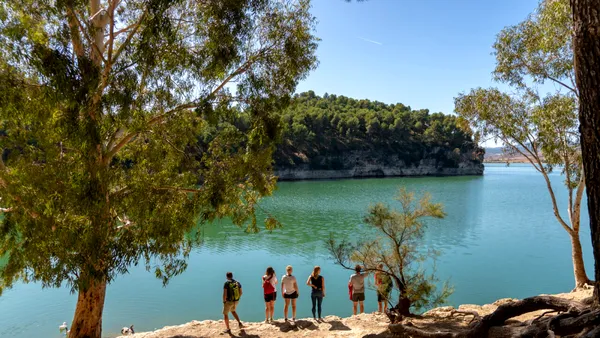 Singurul oraș din Spania considerat a fi „cel mai fericit”. Plouă doar 29 de zile pe an, aici