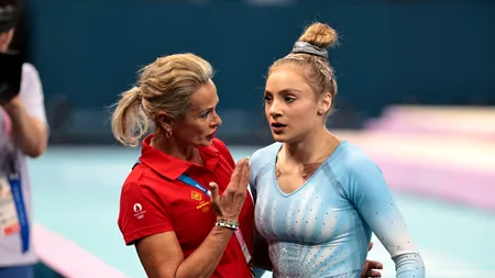 Sabrina Voinea e acuzată că și-ar fi bătut iubitul, coleg în lotul național. Tânărul gimnast a depus plângere împotriva sportivei