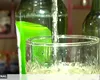 Românii ar consuma de trei ori mai mult alcool față de media omenirii. O singură bere pe zi poate duce la dependență