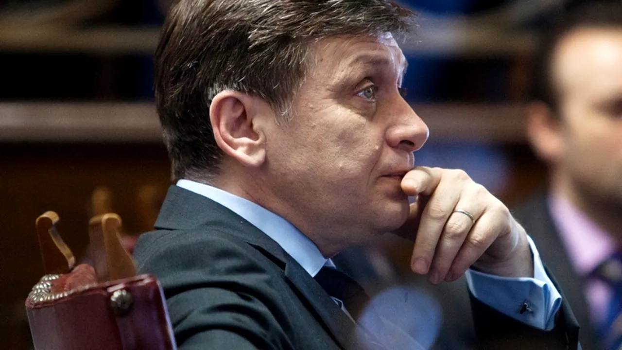 Antonescu: Absența de la mesajul lui Băsescu nu ține de 