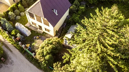 Ce se întâmplă cu proprietarii de case care nu au acte pentru teren. Legea care face dreptate cetățenilor aflați în astfel de situații