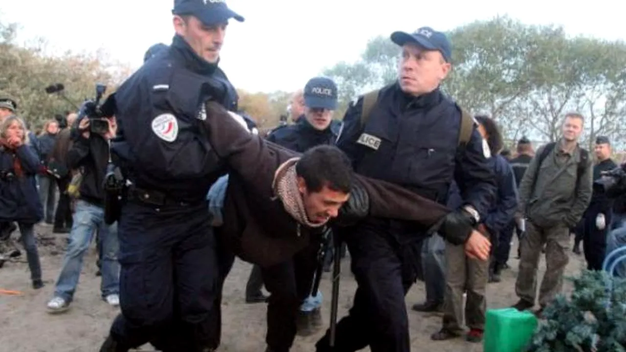 Țara din Europa care deține recordul în privința detenției imigranților. Românii, vizați alături de albanezi, tunisieni, marocani și algerieni