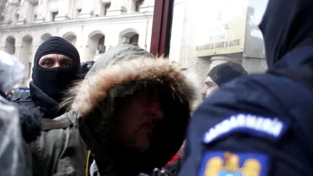 Un român și trei irakieni, condamnați pentru înființarea de firme cu acte false