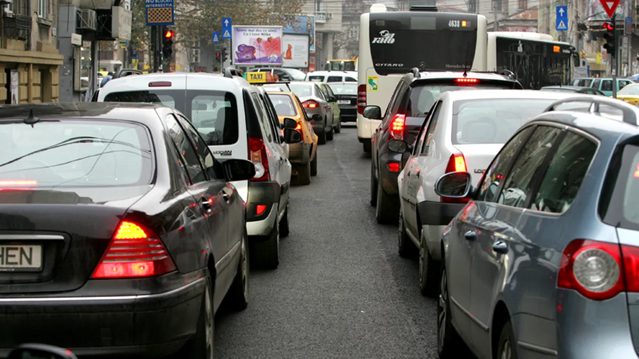 În ultimele cinci zile au fost eliberate câte permise auto se dădeau într-o lună