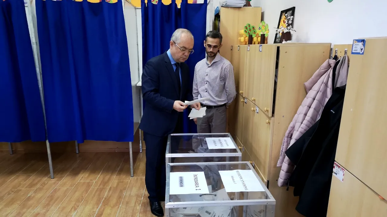 Boc: Am votat pentru cei care pot asigura cu demnitate parcursul european al României