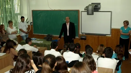 Rectorul Universității 