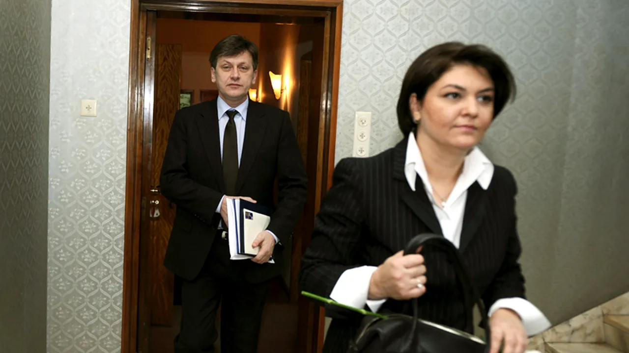 Schimb de replici între Antonescu și soția sa. Liderul PNL: „E din cauza presei