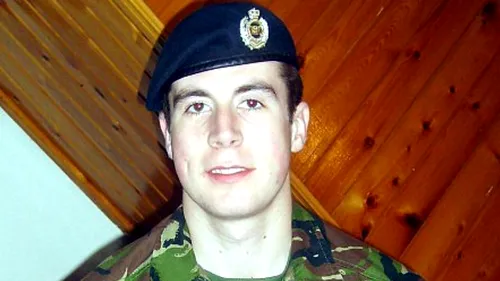 Ironia sorții: Un soldat britanic, întors acasă de sărbători din Afganistan, a murit călcat de un taxi