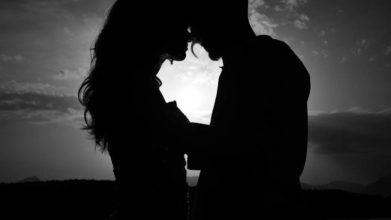 Frate și soră din Brăila, acuzați de incest. În urma relației au rezultat doi copii