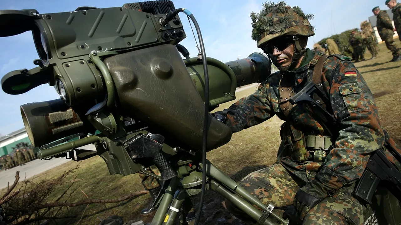 Motivul pentru care Germania vrea o armată a UE. Ce anunț a făcut ministrul Apărării