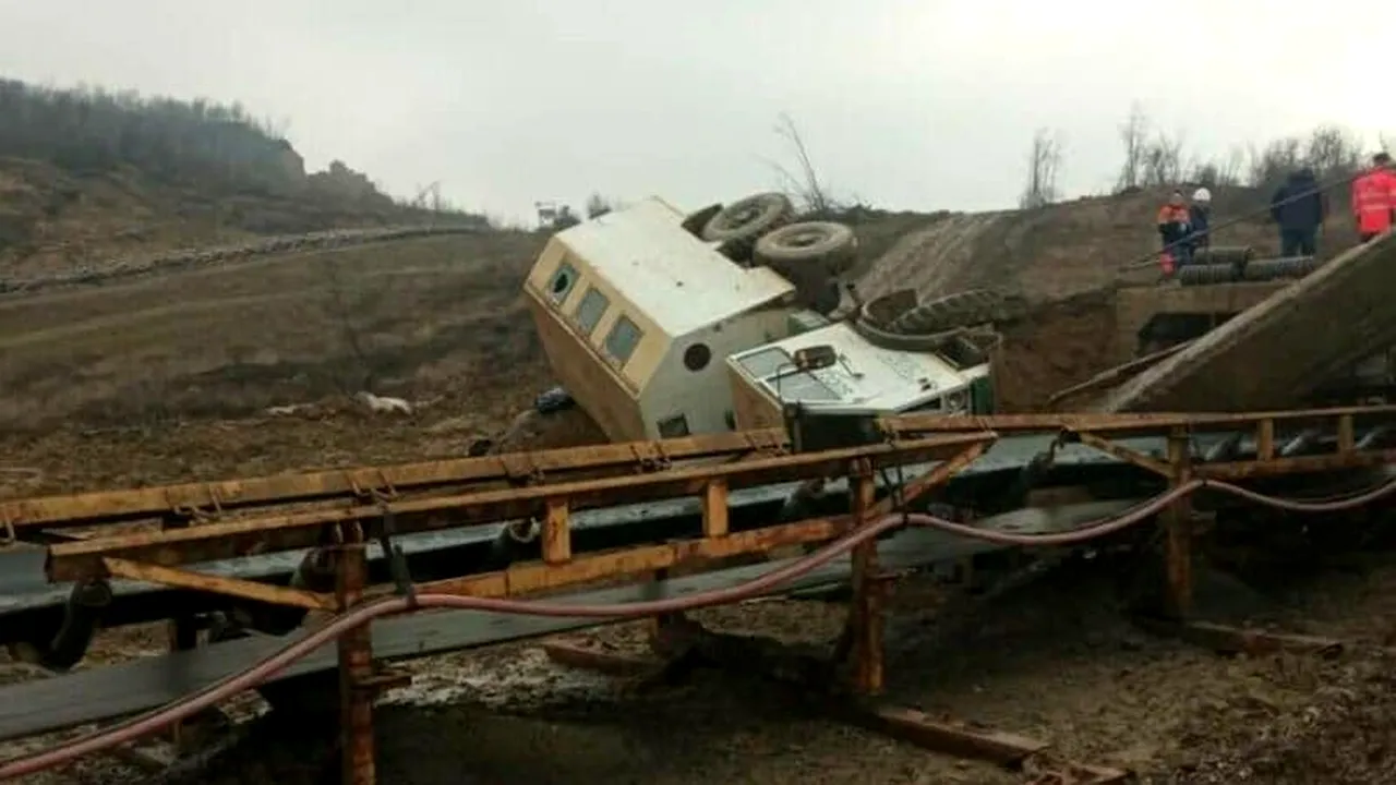 Rudele minerilor morți în accidentul de la cariera Jilț cer DESPĂGUBIRI de 2,7 milioane de euro