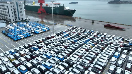 Financial Times: China cere protejarea culoarelor de navigație din Marea Roșie, în contextul amplificării RISCURILOR economice