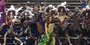 <span style='background-color: #d026ff; color: #fff; ' class='highlight text-uppercase'>SHOWBIZ</span> Prima femeie surdă care a fost încoronată MISS Africa de Sud. Ea speră ca alte persoane cu dizabilități să-i urmeze exemplul