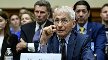 Trump retrage serviciul de PAZĂ acordat fostului consilier prezidențial axat pe probleme de sănătate publică: Să-și angajeze singur