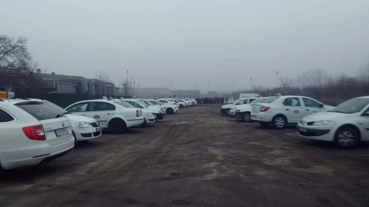 Aproape o sută de taximetriști, protest față de Uber în Timișoara, după ce un coleg de-al lor a fost bătut de șoferii Uber