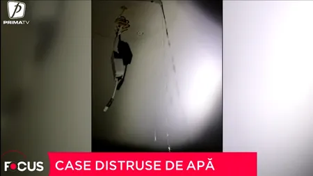 S-au bucurat că blocul a fost reabilitat, dar s-au trezit cu apartamentele INUNDATE. Este cazul unor locatari din Galați