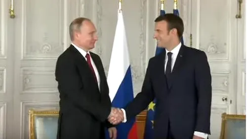 Macron l-a sunat pe Putin pentru a discuta despre acordul nuclear cu Iranul. Ce anunț a făcut ulterior Kremlinul